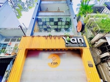 Hình ảnh Cho Thuê Nhà Mặt Tiền Nguyễn Tri Phương, P4, Q10 - DTSD 450m2