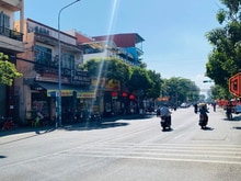 Hình ảnh Cho thuê toà nhà 1T2L 350m2 gần chợ Biên Hoà