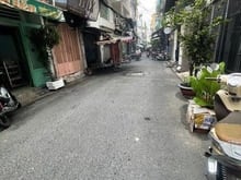 Hình ảnh Nhà hiếm bán, btct 5 tầng, 6 pn, huỳnh văn bánh, quận phú nhuận,