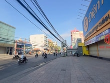 Hình ảnh Cho thuê 310m2 góc 2 mặt tiền siêu đẹp đường Phạm Văn Thuận, Biên Hòa