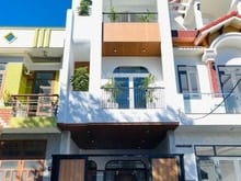Hình ảnh Bán gấp tòa nhà 4 tầng ngay đường Cao Thắng, Quận 10 DT 16,5 x 54m
