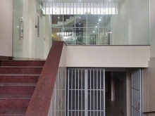 Hình ảnh Cho thuê Hầm, Trệt và Làu 1, Dtsd 150m2, gần Vũ Tông Phan P. AP Q.2