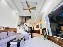 Hình ảnh Chủ kẹt tiền bán nhà Đào Duy Từ Q.10 52m2 3PN 2ty450 SHR