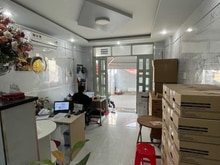 Hình ảnh Bán gấp nhà lô góc 2 mặt tiền hẻm xe hơi,Huỳnh Tấn Phát Q7, Nhỉnh 3 tỷ