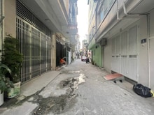 Hình ảnh Bán nhà Sài Đồng dân xây, ô tô đỗ cửa, gần mặt phố, chợ, 4 phòng ngủ.
