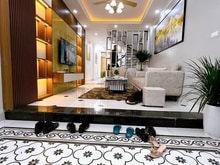 Hình ảnh Bán nhà Trương định 50m2 x5T,gần đường,nhà đẹp, giá 6.35 tỷ,ngõ oto