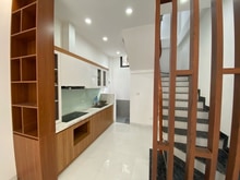 Hình ảnh Bán nhà Ngô Gia Tự 32 m 5 tầng 2 thoáng nhà đẹp ở luôn