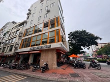 Hình ảnh Cho thuê nhà mặt phố Nguyễn Văn Cừ, Long Biên DT 90 m2 x 3 tầng, MT 6.