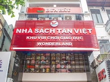 Hình ảnh Cho thuê nhà phố Trần Thái Tông. 9 tầng x 90m2. Mặt tiền 5m