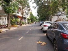 Hình ảnh Vp TRỆT mặt tiền Cao Đức Lân (65m2 - 15 tr) ,  P.Ap Q.2