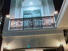 Hình ảnh Bán nhà đường lã xuân oai hẽm xe hơi trệt 2 lầu