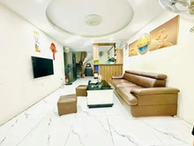 Hình ảnh Bán nhà Nguyễn Trãi, Thanh Xuân, gần phố, ở ngay, 40m*5T. Chỉ 6.1 tỷ.