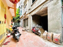 Hình ảnh Cần bán nhà Đường #Nguyễn_Khoái, cách cầu #Vĩnh_Tuy 700m, vài bước oto