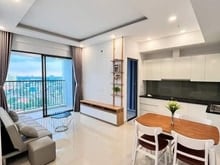Hình ảnh Mb6623 nạp rút nhanh chóng Sunrise City tầng 32 có 2 phòng ngủ, đầy đủ nội thất.