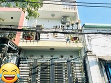 Hình ảnh Nhà sát chợ- dt to- hẻm ôtô- 4,6 x 13- 4 tầng - Bình Trị Đông- 5,8 tỷ