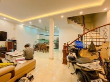 Hình ảnh Bán nhà quận 7 Huỳnh Tấn Phát, 83.2m2, 4 tầng, hẻm 5m, giá 6.8tỷ