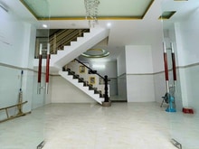 Hình ảnh Bình Tân sát Tân Phú, HXH , 80m2, 4 tầng, ngang 6m. Giá 5,5 tỷ TL