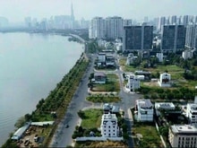 Hình ảnh Cần bán khuông đất vuông vức không lỗi phong thuỷ vị trí sát sông