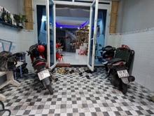 Hình ảnh Cần bán căn nhà bên Bình tân,BHH