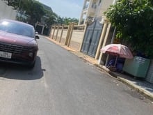Hình ảnh Bán villa Nguyễn văn Hưởng, Thảo Điền, trệt lầu sân thượng, giá tốt