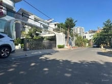 Hình ảnh Lô Đất Siêu Vị Trí Trần Não 10x30 Đẹp Vuông Vứt GPXD:Hầm+6 Tầng