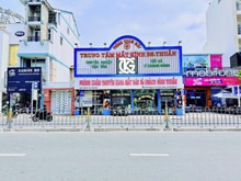 Hình ảnh Cho thuê MT 122 Phan Đăng Lưu Q.Phú Nhuận - 20x34m - 1 trệt 1 lầu !!