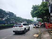 Hình ảnh Bán nhà Nguyễn Văn Cừ, Long Biên -5 tầng thang máy, Gara Ô Tô