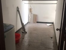 Hình ảnh phòng 2 cửa sổ, 1 ban công bên hông, giá 2,4tr/th ở 187a lê văn lương