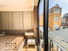 Hình ảnh CHDV gần chợ Tân Định Quận 1 ban công lớn, thoáng,  máy giặt riêng