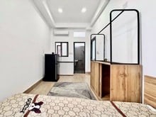 Hình ảnh Nguyễn Thần Hiến Q4, studio đầy đủ tiện nghi, cửa sổ lớn thoáng mát
