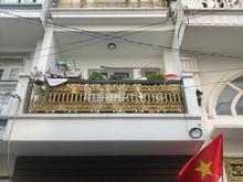 Hình ảnh Nhà khu VIP 50M2 - 4.6 Tỷ - 3 Tầng - 4PN - Nội thất FULL- Hẽm xe tải