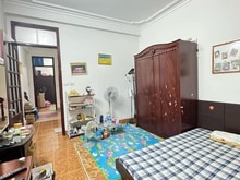Hình ảnh Bán Nhà Ngõ Hoàng Văn Thái DT: 45m x 3T MT : 4.1M Hai mặt ngõ