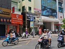 Hình ảnh Giá đã giảm 6 TỶ-Chính chủ cần bán gấp Căn Mặt Tiền Nở Hậu tại Quận 10