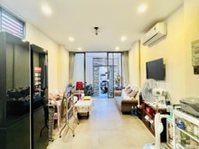 Hình ảnh Đối diện ĐH Sư Phạm,Hẻm xe hơi tránh Lê Văn Sỹ rẻ vào,40m2, 4pn,7.x TỶ