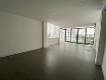 Hình ảnh Văn phòng quận 3 đẹp-có view kính -Trống sẵn-chính chủ cho thuê
