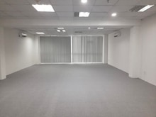 Hình ảnh Vp 70m2 Mặt Tiền Hoàng Văn Thụ chính chủ cho thuê giá tốt