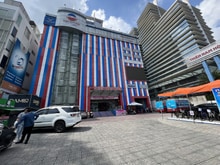 Hình ảnh Bán tòa nhà VP CMT8, Quận 10, 2 hầm 8 lầu. DTSD 9.200m2