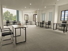 Hình ảnh Văn phòng 90m2 Siêu thoáng - Mặt tiền đường Phan Đình Giót