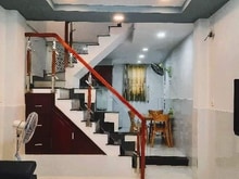 Hình ảnh Tân Phú, nhà ngộp bán gấp, HXH ,65m2 ,2 tầng . Giá 5,7 tỷ TL