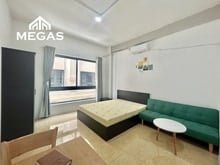 Hình ảnh Cho Thuê Căn Hộ Studio cửa sổ lớn nằm ngay Vạn Phúc CiTy