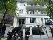 Hình ảnh Cho thuê nhà tại Nguyễn Tuân, Nhân Chính, Thanh Xuân. DT 100m, 4 tầng,