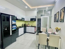 Hình ảnh Nhà đẹp ngay Cao Thắng- Quận 10.