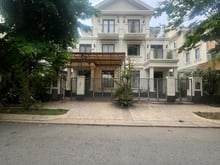 Hình ảnh Cho Thuê Biệt Thự Sông Lakeview City Giá 35 Triệu Gần Full Nội Thất