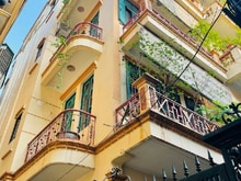 Hình ảnh Lạc Long Quân-Tây Hồ,Biệt Thự 100M2,Lô Góc 3 Mặt Thoáng,Ngõ Nông Rộng