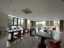Hình ảnh CHO THUÊ văn phòng 120m2 sử dụng riêng biệt MT đường 2 tháng 9