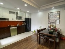 Hình ảnh Cho Thuê chung cư 3 ngủ tòa Việt Đức, full đồ, slot ô tô