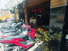 Hình ảnh Cho Thuê Mặt Bằng Buổi Sáng Ngay Đại Học HUFLIT- BV 115- Sung người