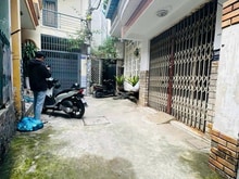 Hình ảnh Kế b.viện 175,nhà hẻm 5m nguyễn kiệm p3 gò vấp 4x12mx2 tầng chỉ 3,9 tỷ