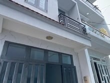 Hình ảnh Nhà Ngon Hiếm-2 tầng ngang 4m-hẻm xe hơi-Sổ hồng riêng không quy hoạch