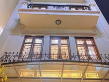 Hình ảnh Bán Nhà Trần Quốc Hoàn,Cầu Giấy- 77m2, Mt 6.2m, Gara Ôtô, Kd- Giá 21tỷ